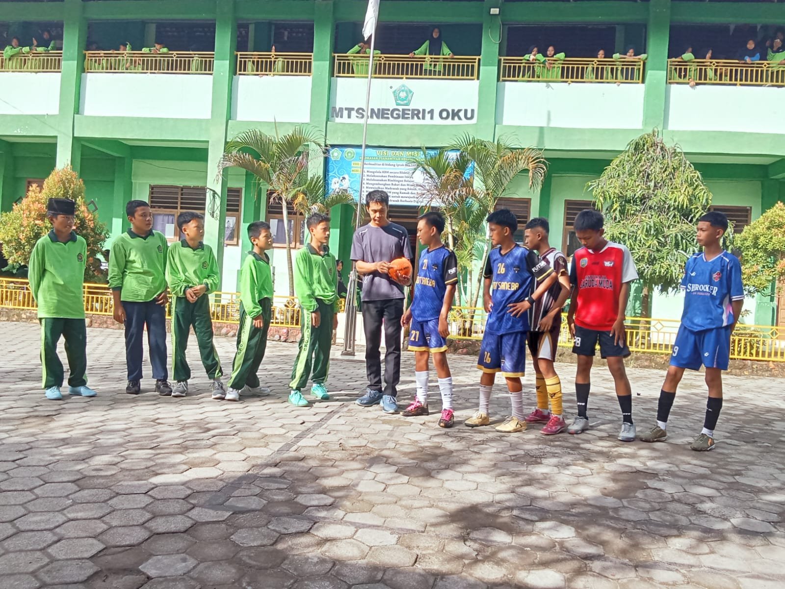 CLASSMEETING
